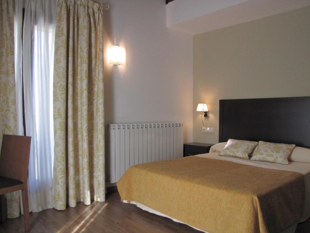 Hotel Sesue Бенаске Экстерьер фото
