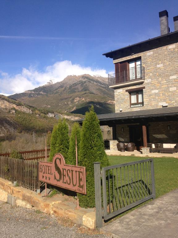 Hotel Sesue Бенаске Экстерьер фото