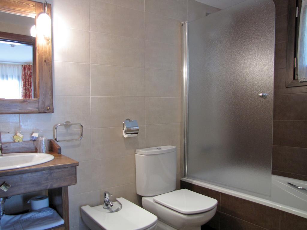 Hotel Sesue Бенаске Экстерьер фото
